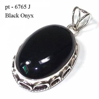Black onyx pure silver pendant